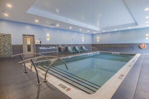 Indoor pool - Holiday Inn Express Toronto - North York by IHG (Toronto)