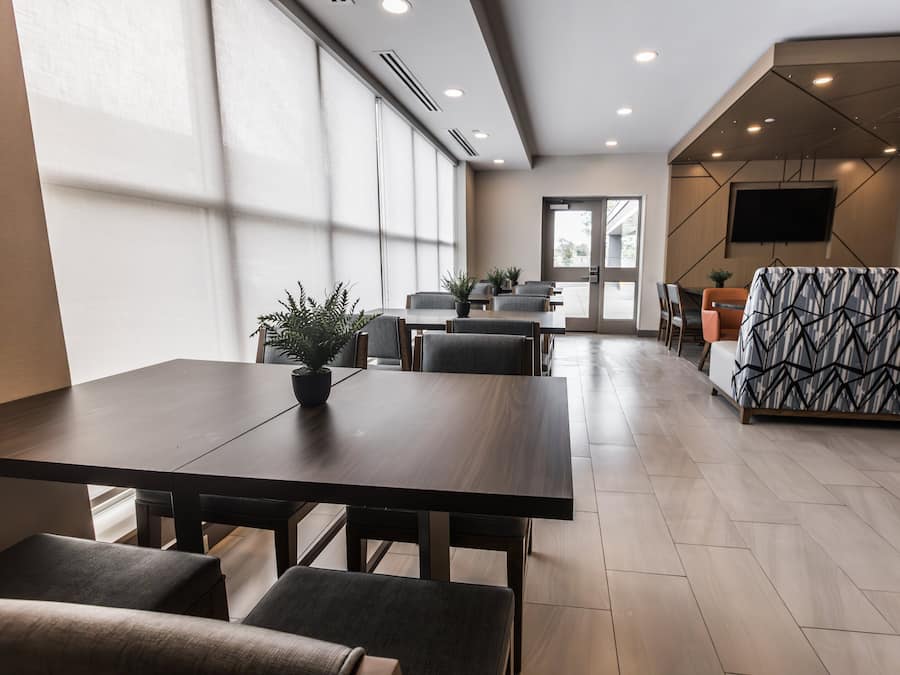 Free daily buffet breakfast