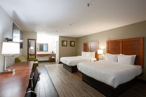 1 habitación, muebles diferentes y escritorio