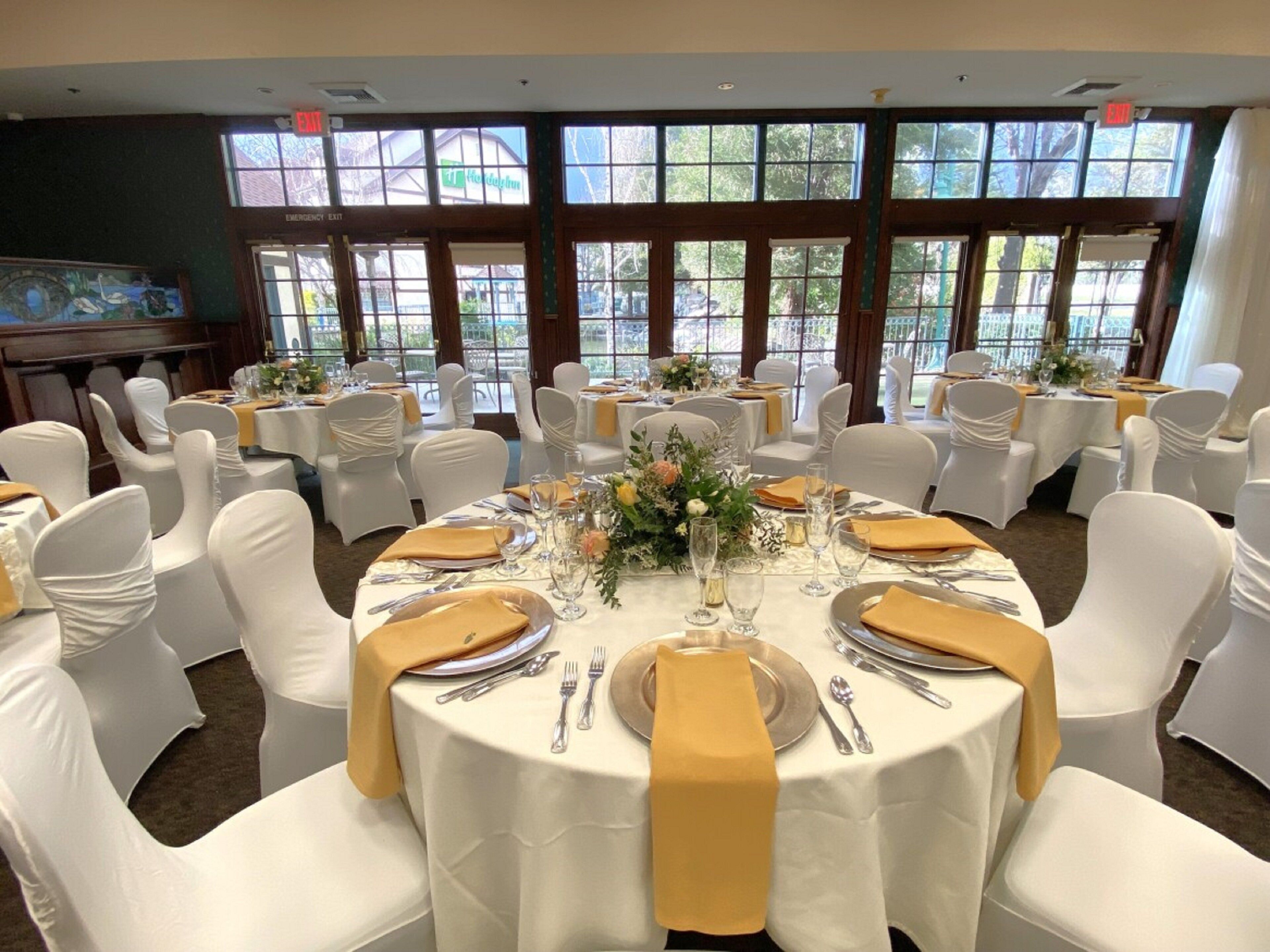 Banquet hall