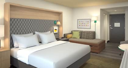 Holiday Inn Selma - Swancourt by IHG