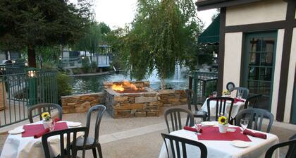 Holiday Inn Selma - Swancourt by IHG