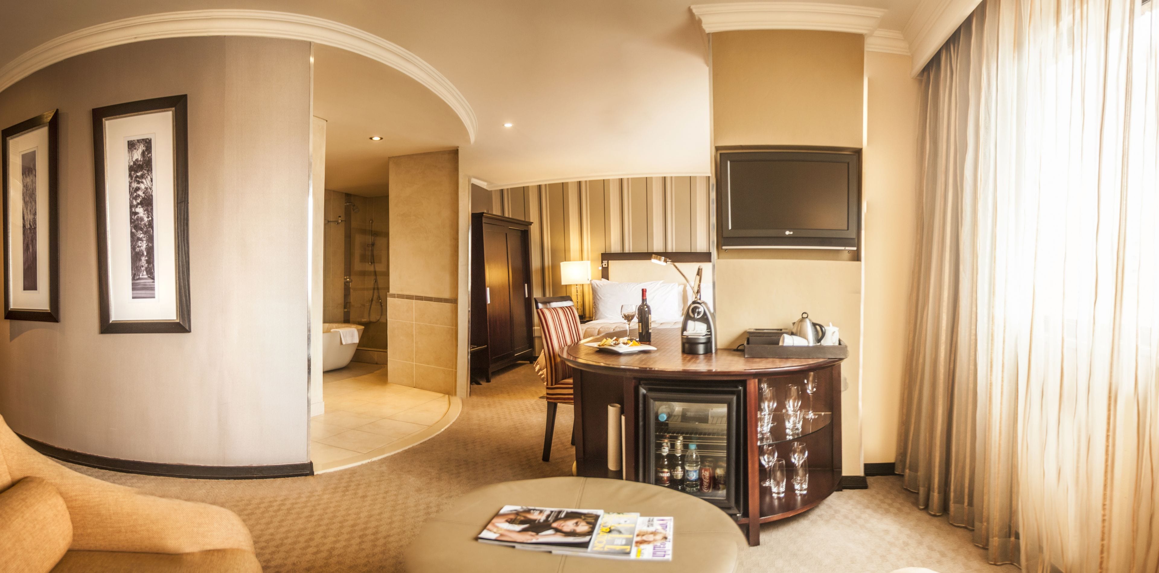 Suite | Area keluarga | TV