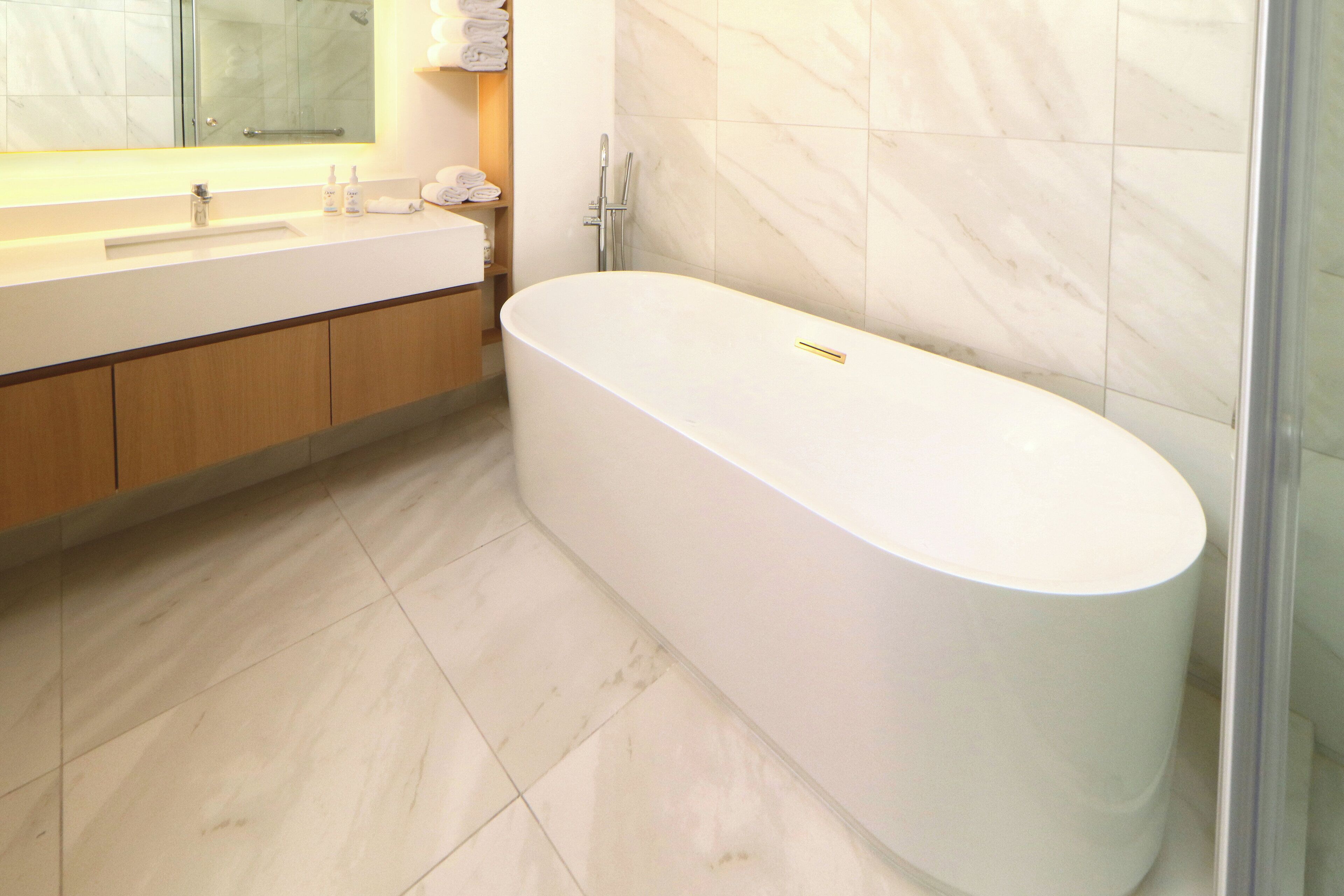 suite, 1 bedroom (master) | 1 bedroom, in-room safe, desk, blackout curtains