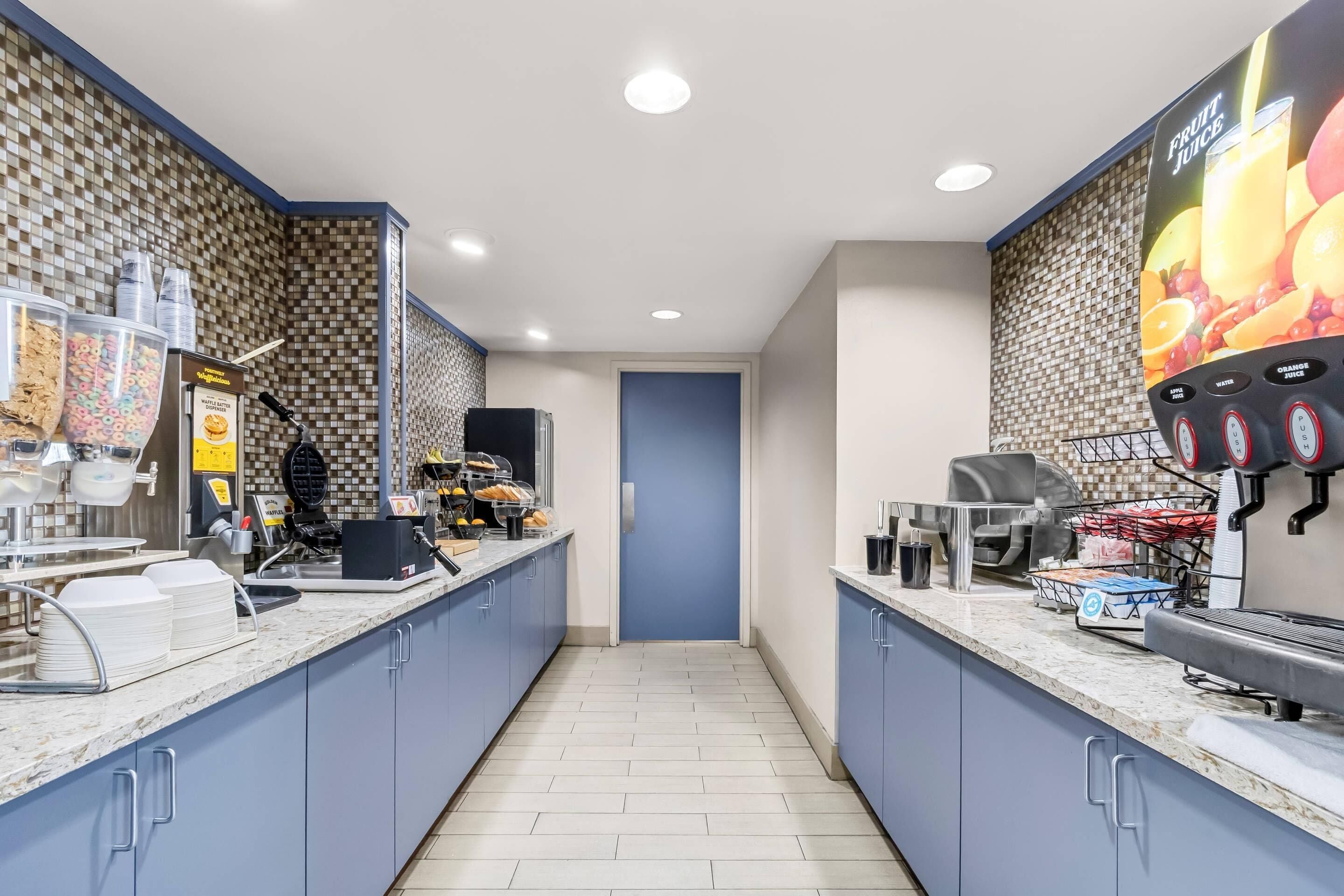 Desayuno continental incluido todos los días 