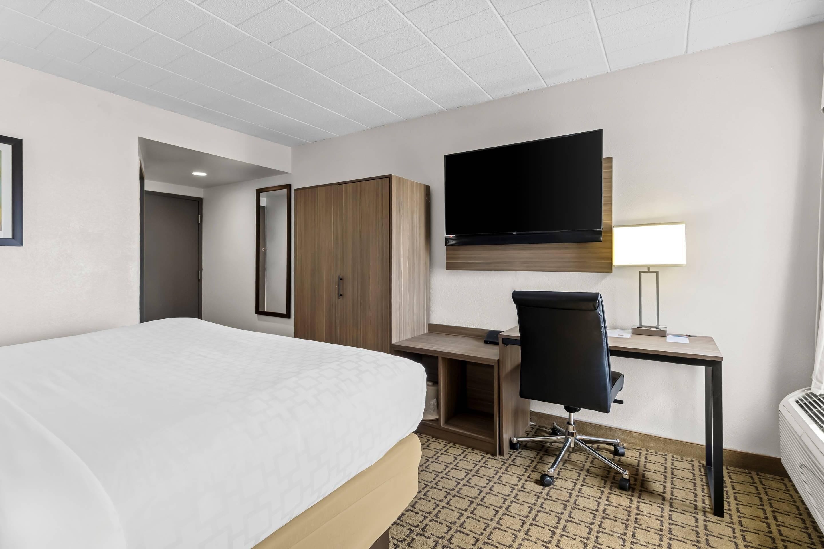 individually decorated, individually furnished, desk, blackout curtains