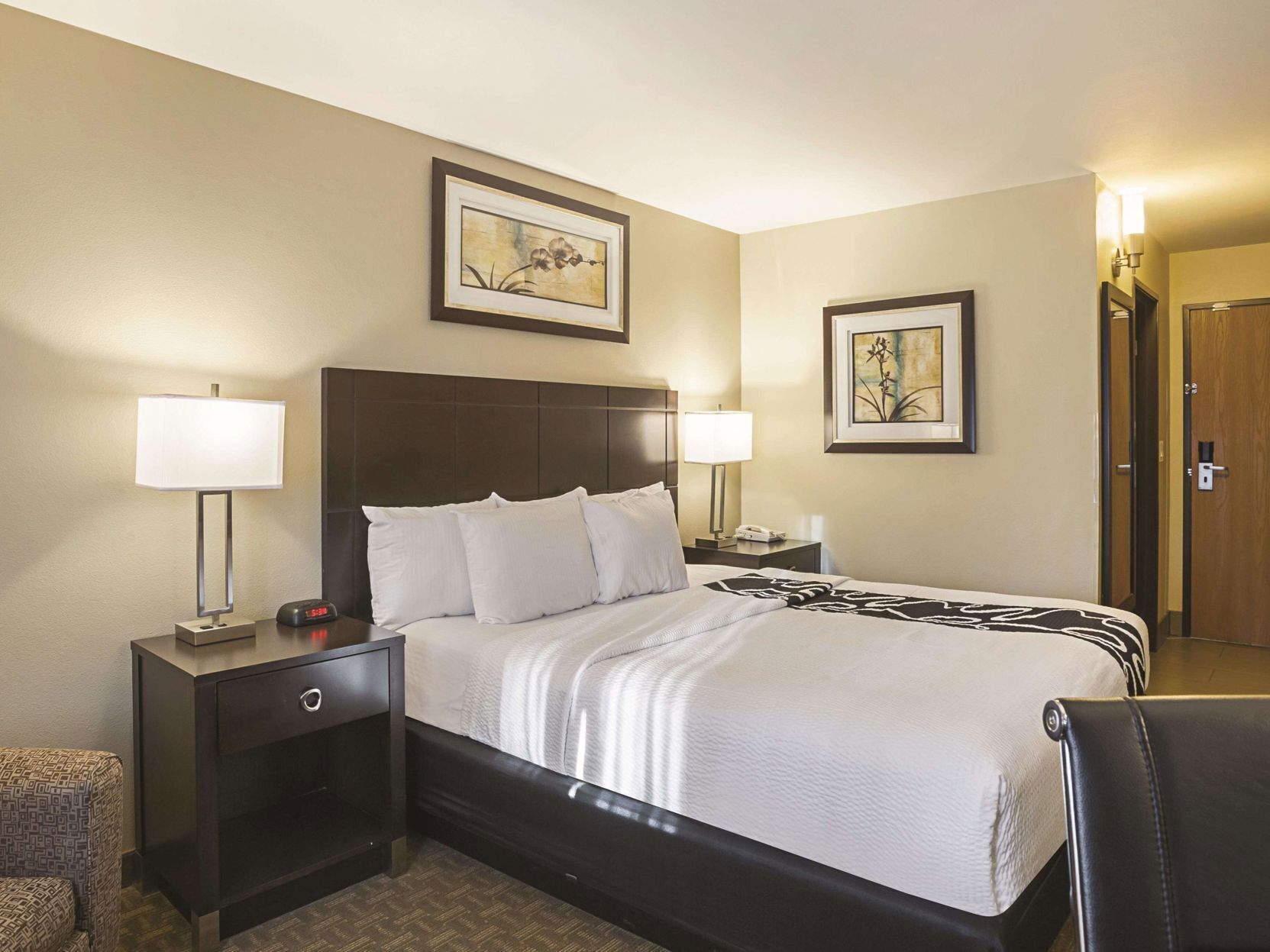Premium bedding, pillowtop beds, desk, blackout drapes