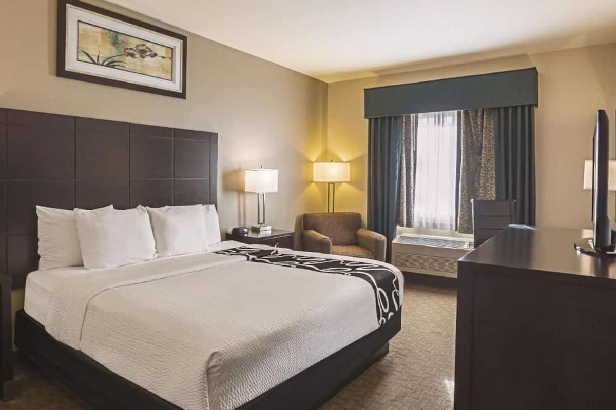 Premium bedding, pillowtop beds, desk, blackout drapes