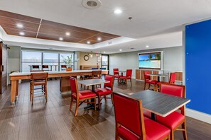 Free daily continental breakfast  - Holiday Inn Express Harlingen by IHG (Harlingen)