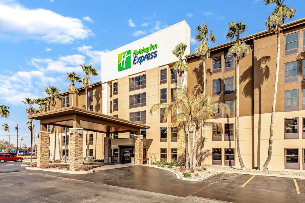Holiday Inn Express Harlingen, an IHG Hotel