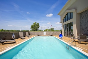 Seasonal outdoor pool, open 9 AM to 10 PM, sun loungers