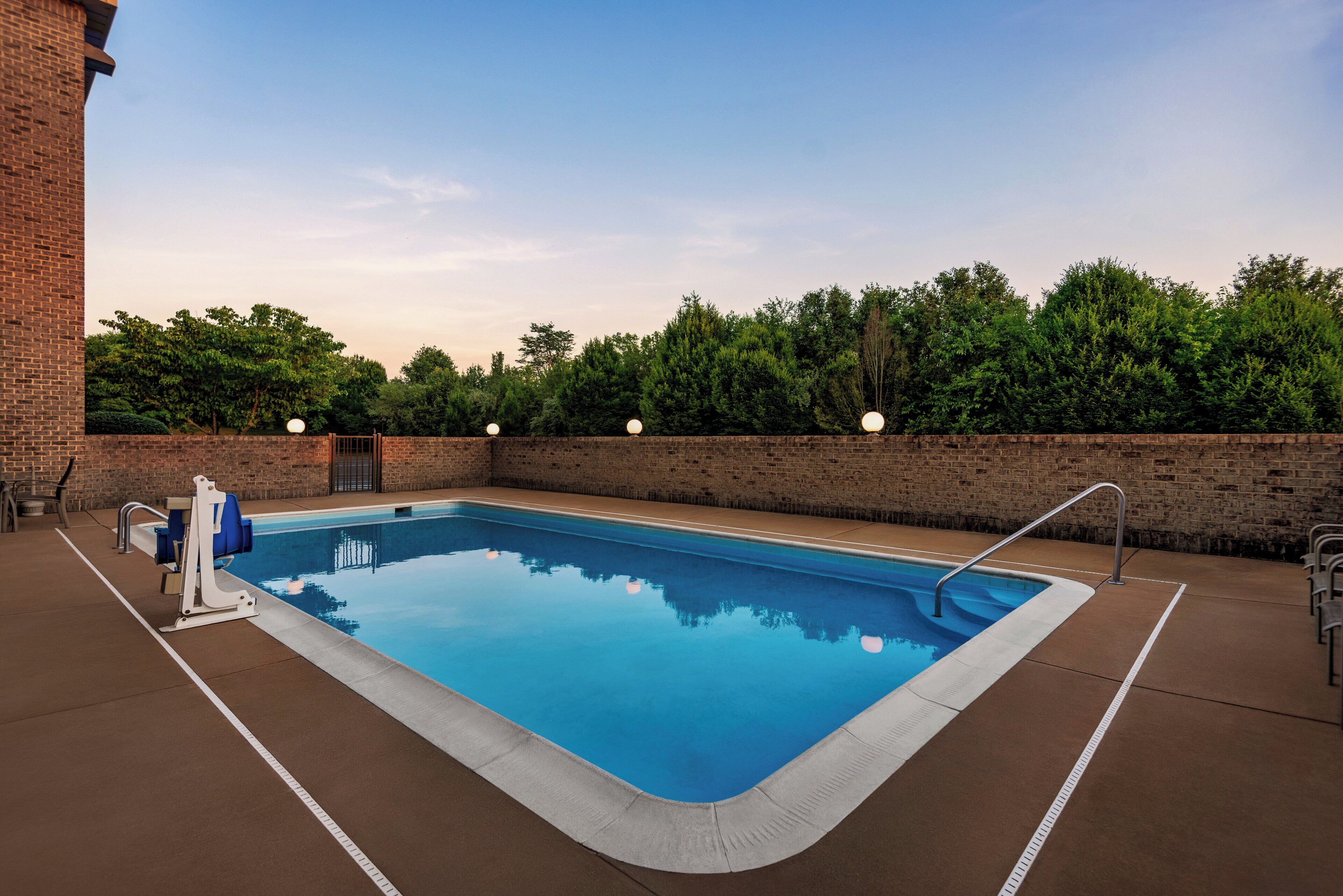 Seasonal outdoor pool, open 9 AM to 10 PM, sun loungers