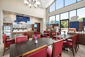 Free buffet breakfast  - Holiday Inn Express Winchester South-Stephens City by IHG (Stephens City)