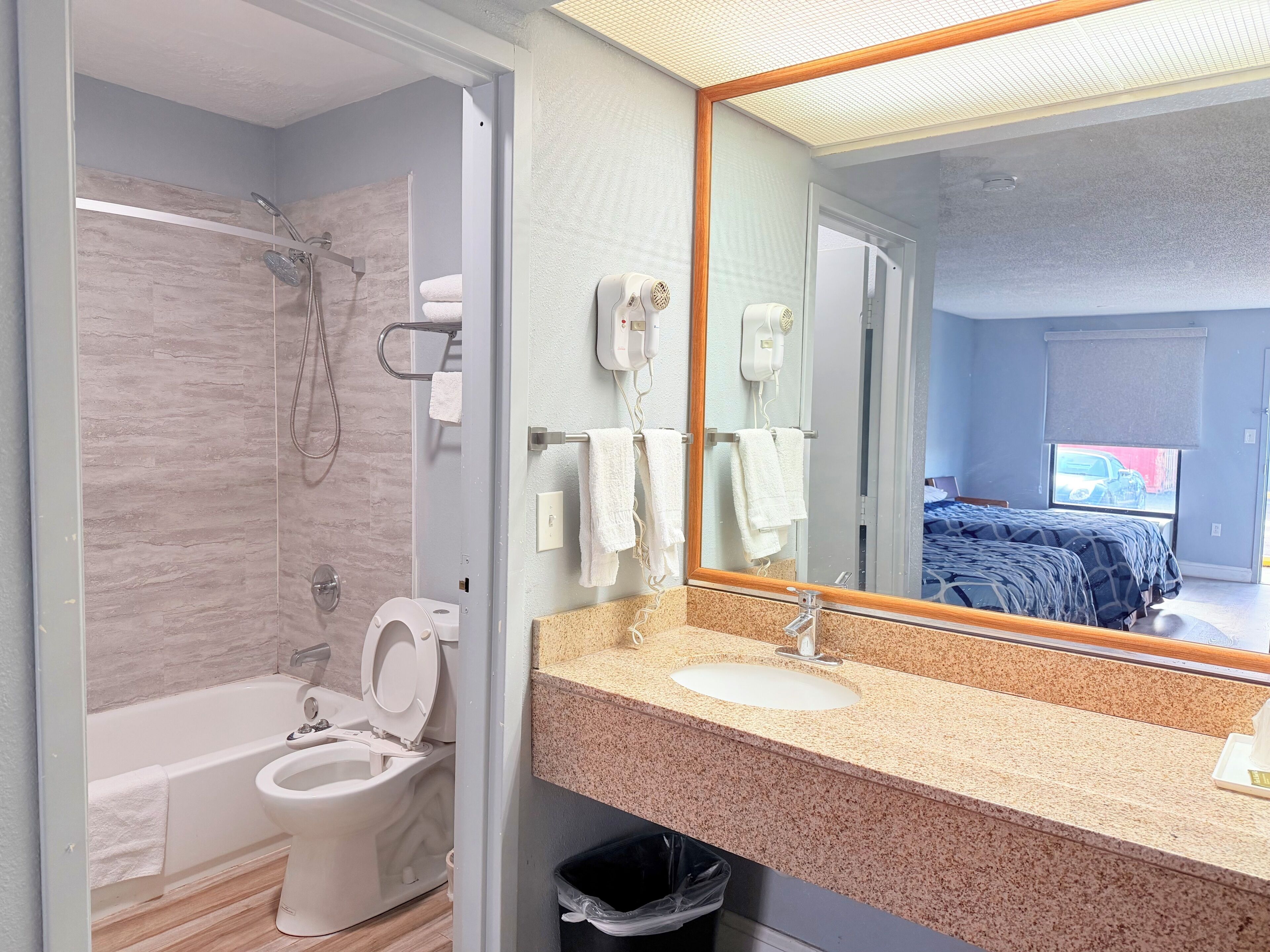 Room, 2 Queen Beds | Bathroom
