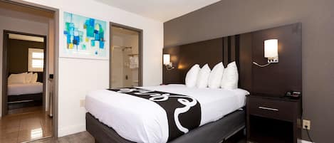 Suite, Multiple Beds, Non Smoking, Refrigerator & Microwave | Egyptian cotton sheets, hypo-allergenic bedding, in-room safe