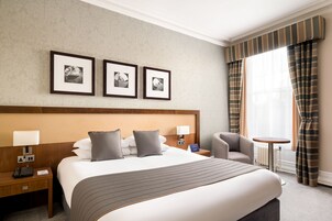 King Room | In-room safe, desk, laptop workspace, iron/ironing board