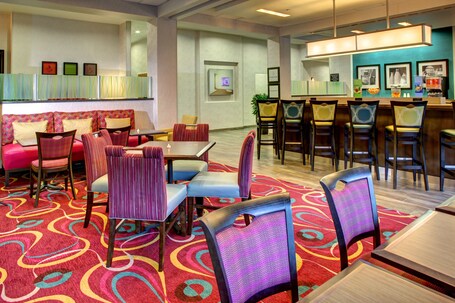 Hampton Inn Miami Coconut Grove Coral Gables - Image 17
