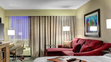 Huone, 1 suuri parisänky, tupakointi kielletty (Study, Sofabed) | 1 makuuhuone, tallelokero huoneessa, työpöytä, silitysrauta/-lauta