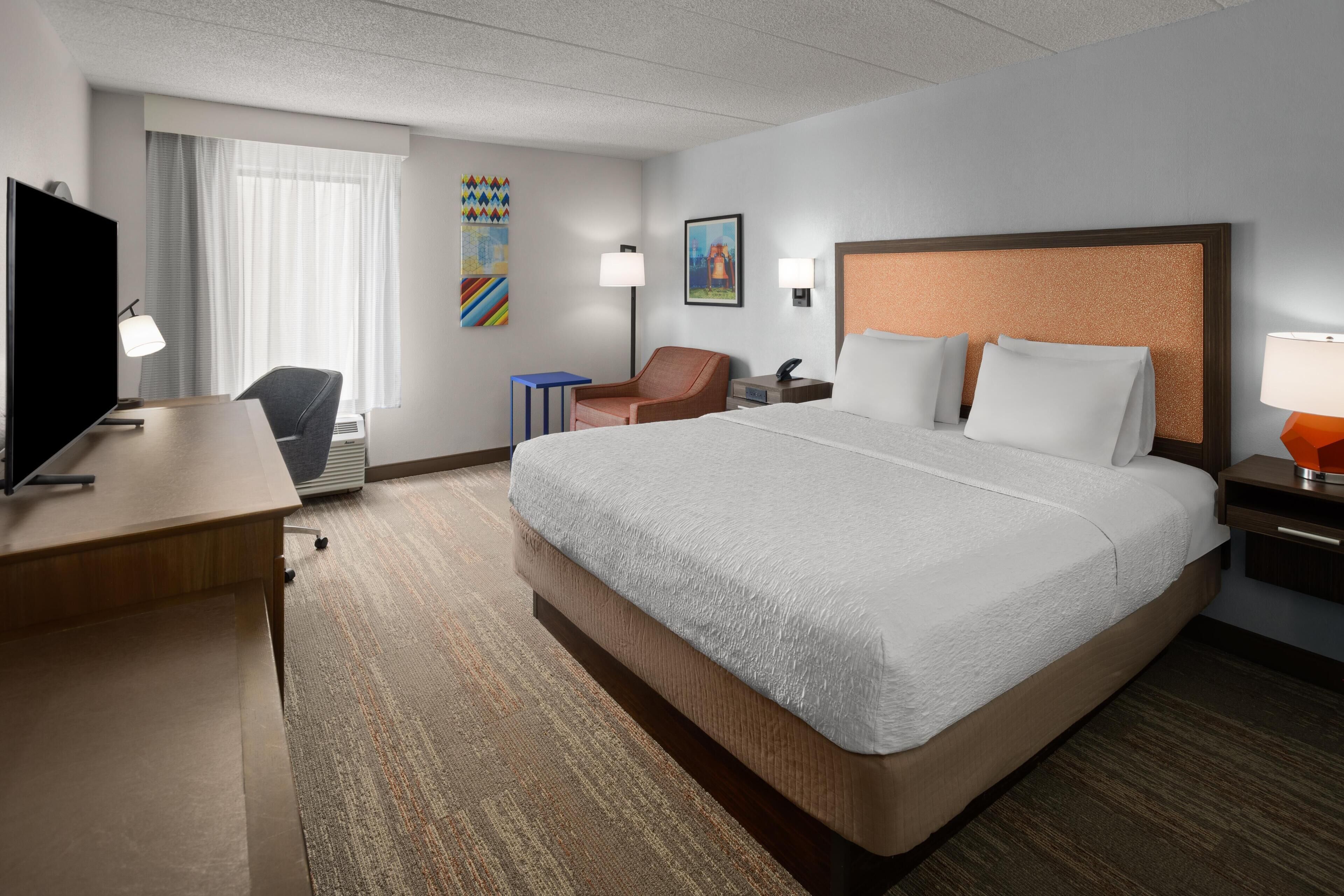 Room, 1 King Bed, Non Smoking