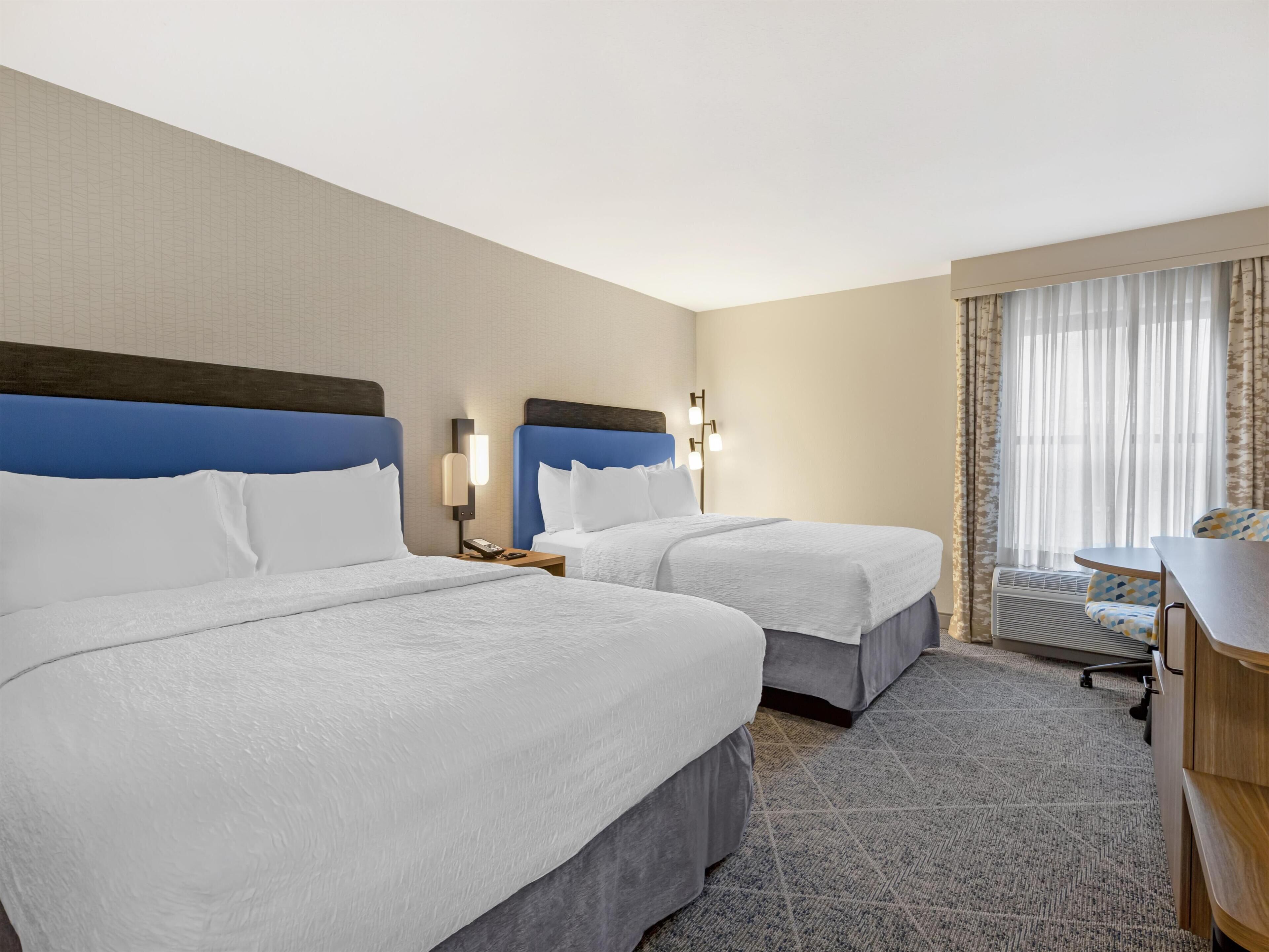 Room, 2 Queen Beds, Accessible, Bathtub (Pool View) | Premium bedding, down comforters, pillowtop beds, in-room safe
