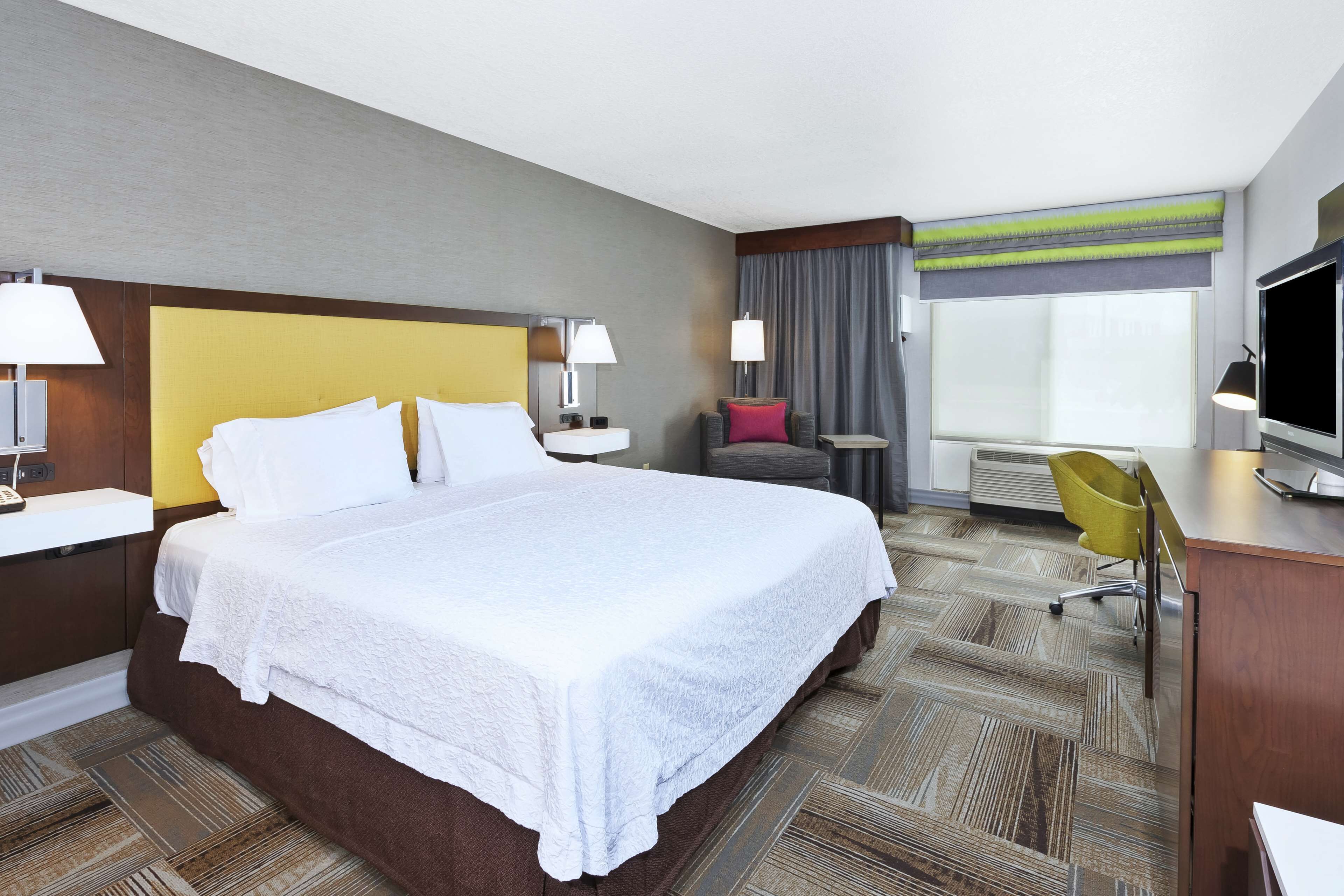 premium bedding, down duvets, pillow-top beds, desk