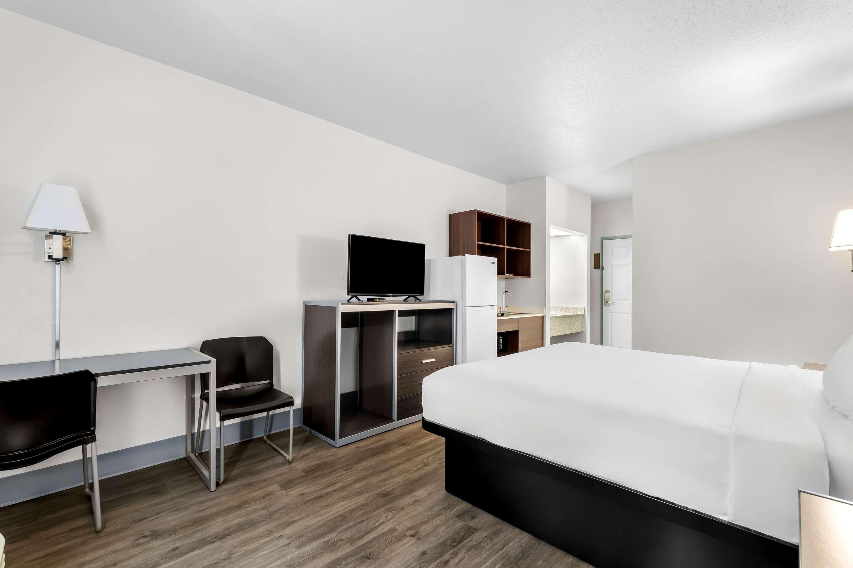 Desk, iron/ironing board (on request), WiFi (free), alarm clocks