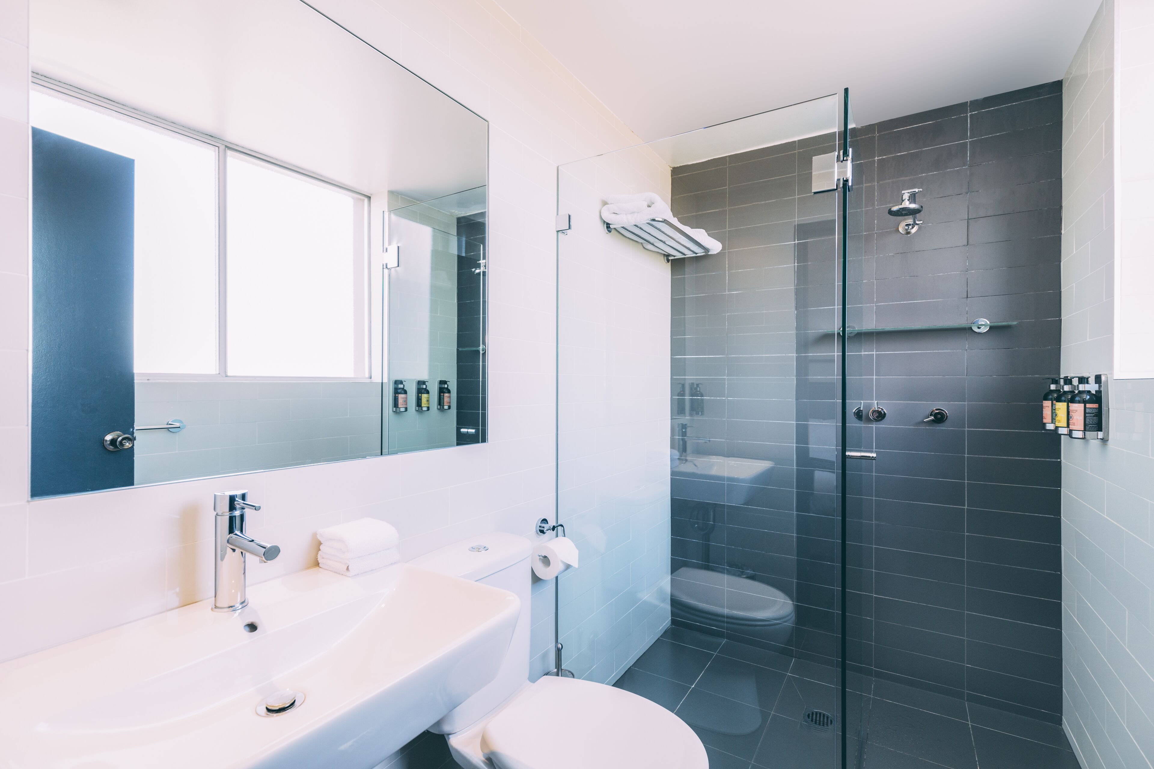 haven queen  | bathroom | shower, designer toiletries, hair dryer, towels
