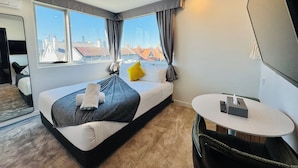 Haven Cube  - Haven Glebe (Glebe)