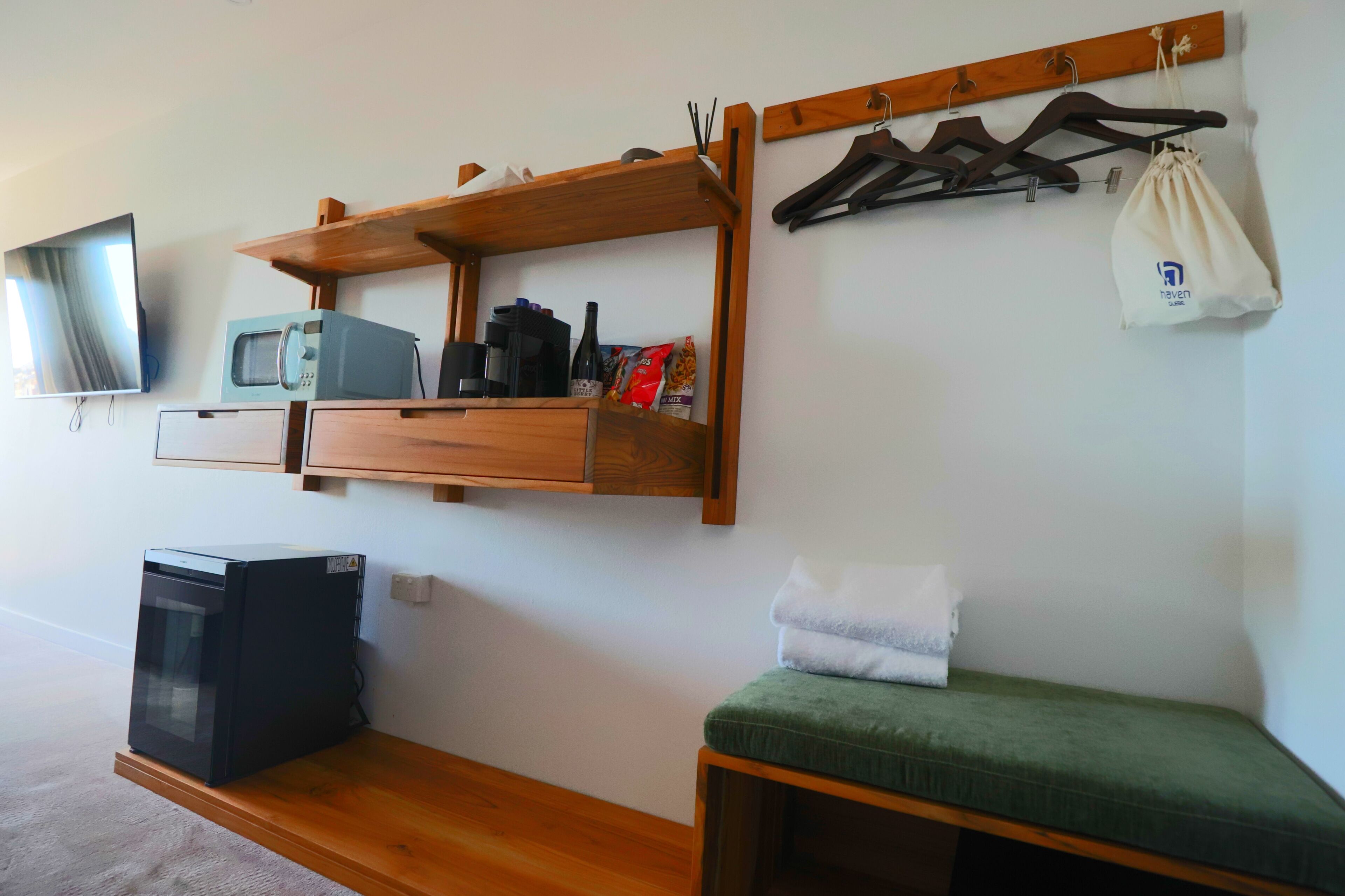 haven king plus  | minibar, in-room safe, desk, blackout curtains