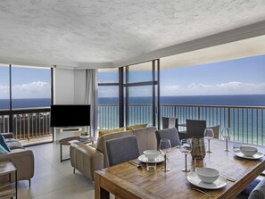 1 bedroom, individually decorated, individually furnished
