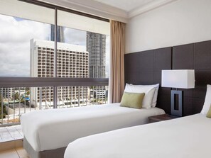 1 bedroom, individually decorated, individually furnished