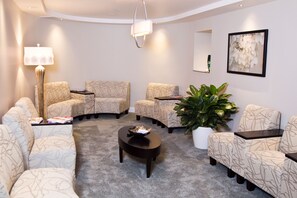 Couples treatment rooms, sauna, hot tub, steam room, body treatments