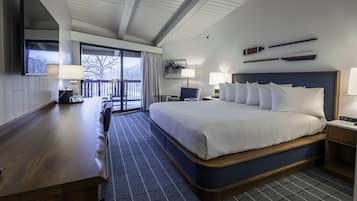 Standaard kamer, 1 kingsize bed (Lodges) | Luxe beddengoed, pillowtop-bedden, een kluis op de kamer, een bureau