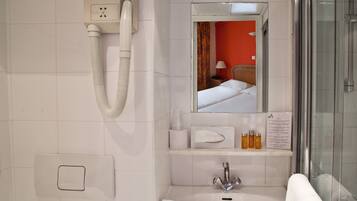Ensemble douche/baignoire, baignoire relaxante profonde