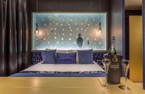 Zimmersafe, schallisolierte Zimmer, Bügeleisen/Bügelbrett