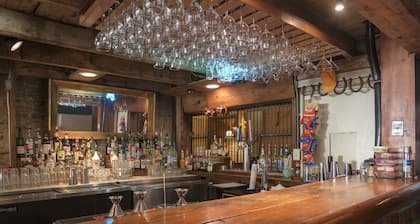 Wayside Inn