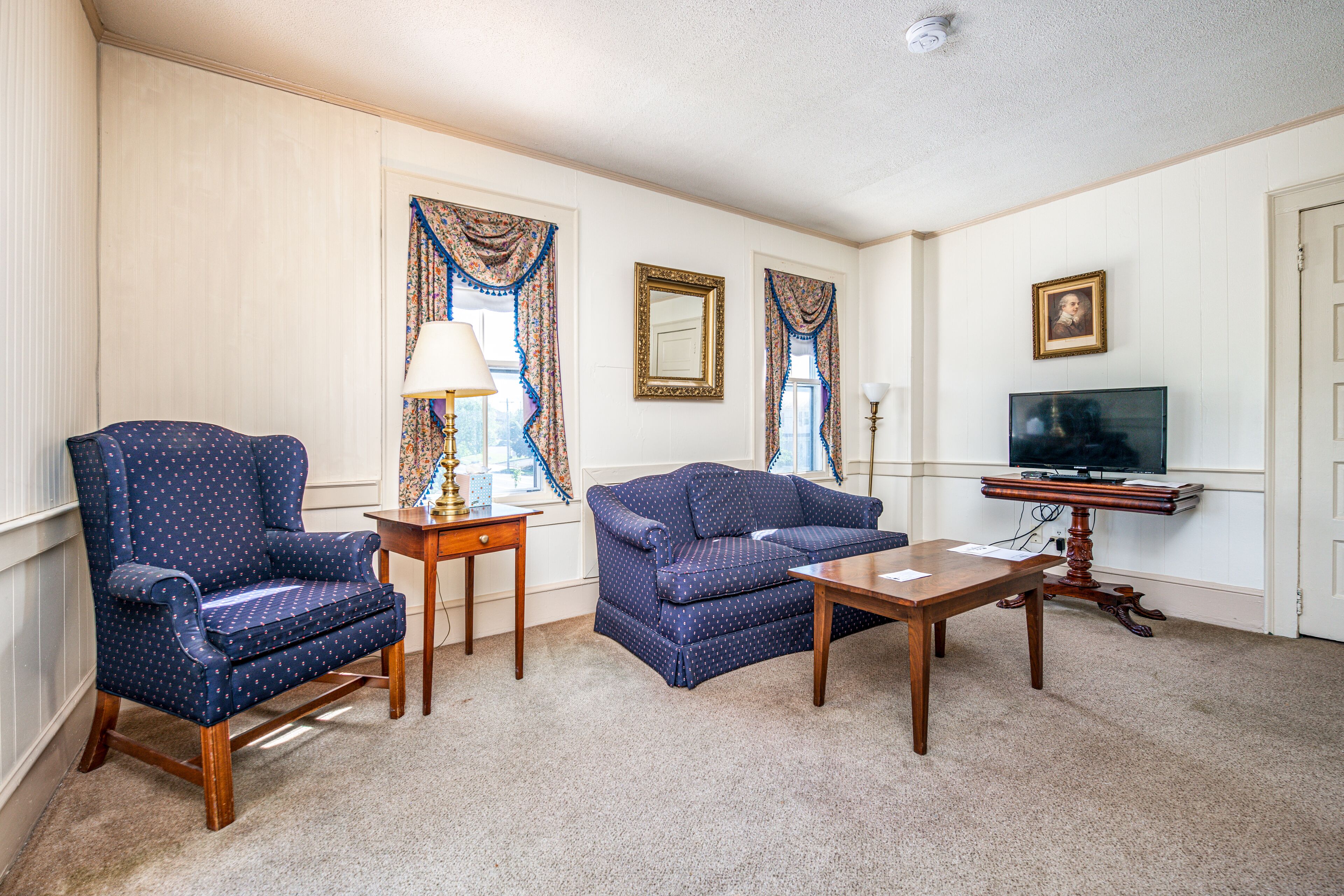 Suite – premium, 1 queensize-seng | Individuelt dekorert, individuelt innredet og strykejern/-brett