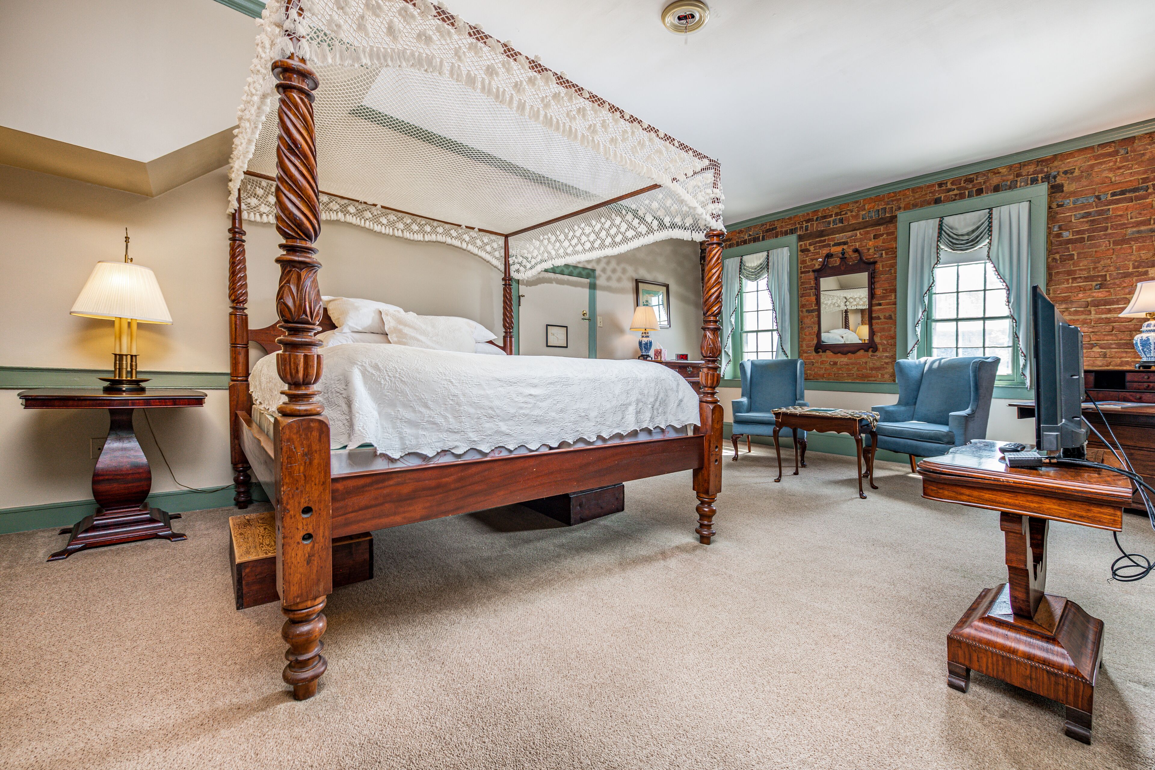 Rom – standard, 1 kingsize-seng | Individuelt dekorert, individuelt innredet og strykejern/-brett