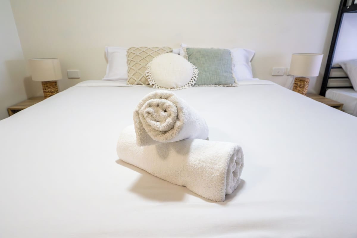 standard family room | desk, laptop workspace, iron/ironing board, free wifi