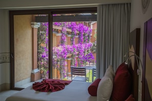 Superior Room, 2 Double Beds | Garden view
