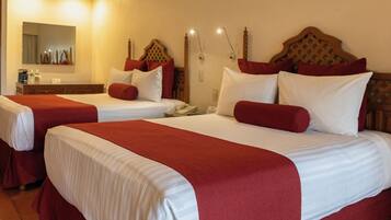 Standard Double Room (Dog Friendly) | 1 bedroom, premium bedding, Select Comfort beds, in-room safe