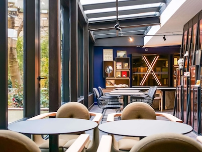 Tribe Paris Batignolles