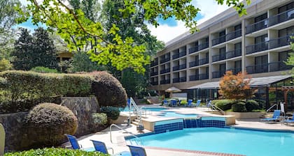 Hilton Peachtree City Atlanta Hotel & Conference Center