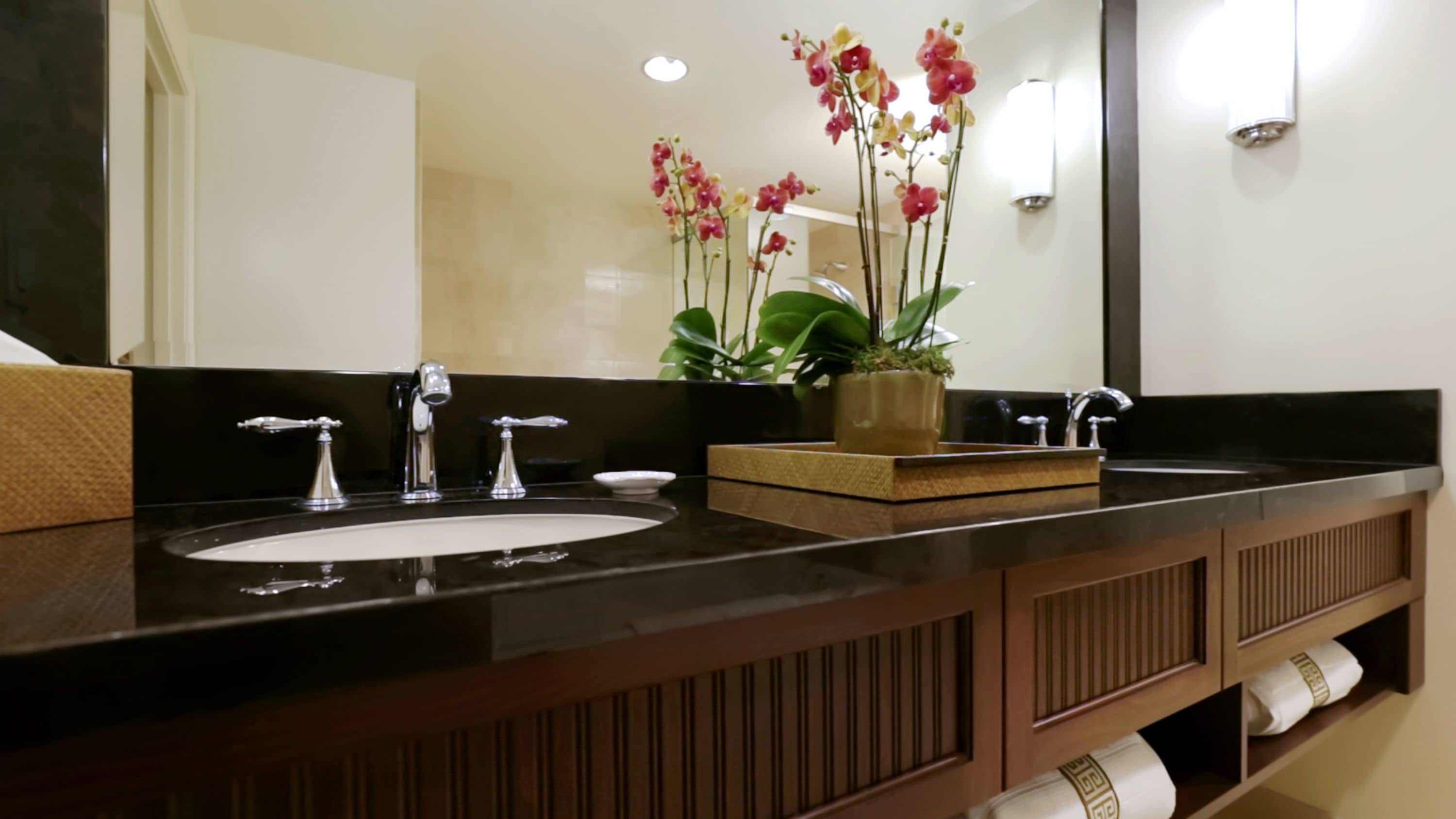 1 bedroom, premium bedding, down duvets, in-room safe