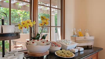 Desayuno continental incluido todos los días