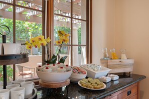 Petit-déjeuner continental compris tous les jours