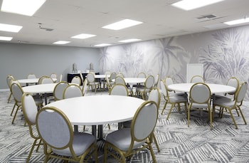 Meeting space at The Twin Fin Hotel