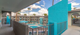 Hotel Bixby Scottsdale, BW Signature Collection