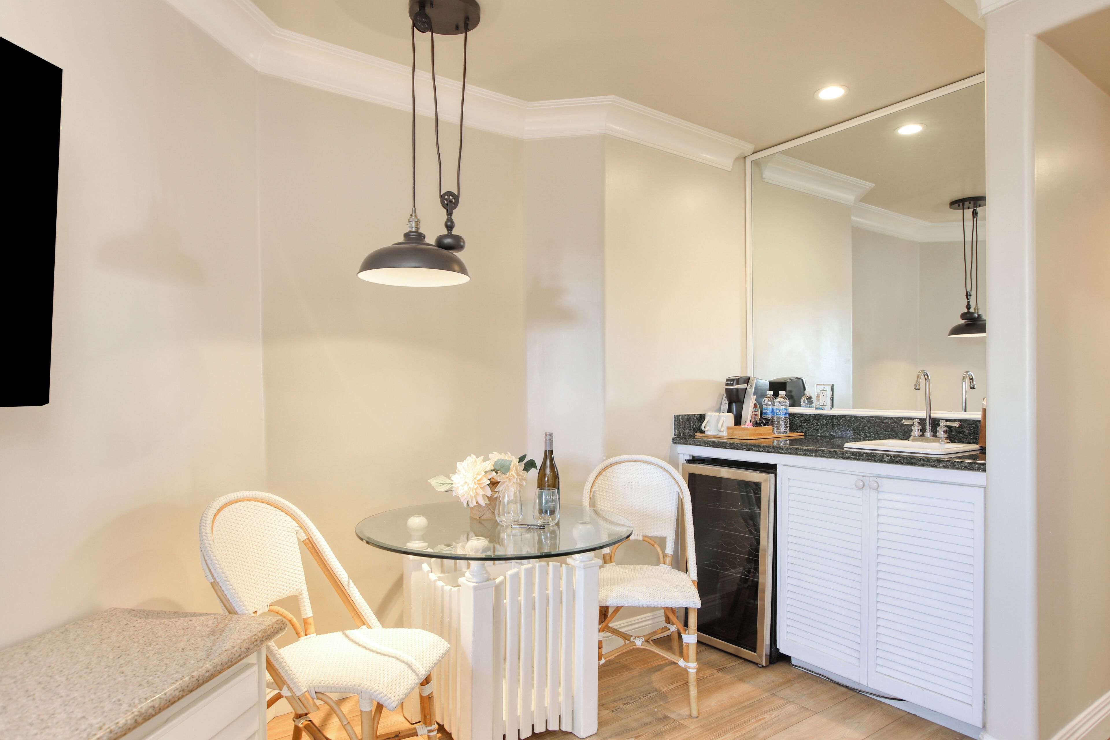 deluxe double room- 2 double beds, balcony with hot tub | down duvets, minibar, in-room safe, iron/ironing board