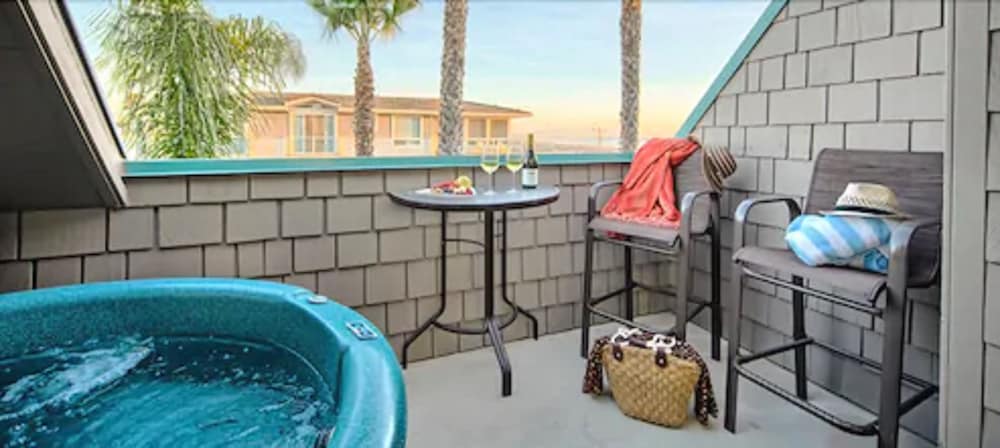 5 Best Hotels With In-Room Hot Tub In Pismo Beach, | Trip101